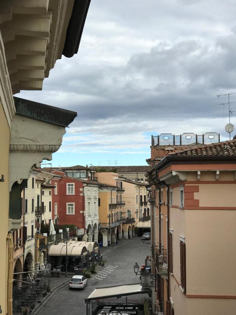 Casa La Margherita Desenzano del Garda Eksteriør billede